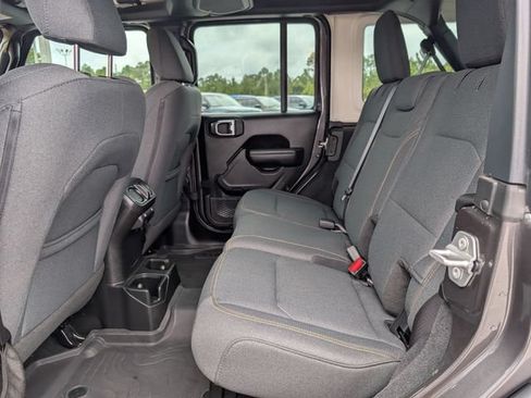Certified 2025 Jeep Wrangler Unlimited Sport AWD/4WD image 27