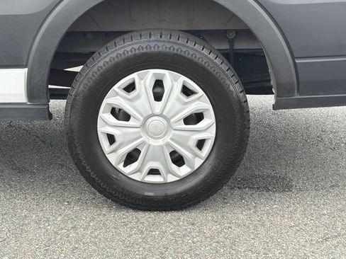 Used 2024 Ford Transit 350 XLT RWD image 19