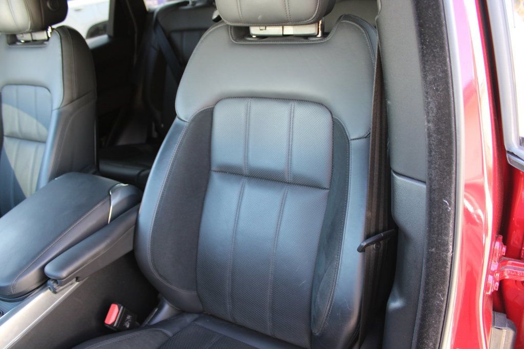 Used 2020 Land Rover Range Rover Sport HST AWD/4WD image 19