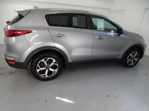 Used 2022 Kia Sportage LX image 20