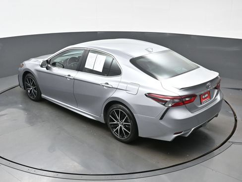 Used 2024 Toyota Camry SE FWD image 37