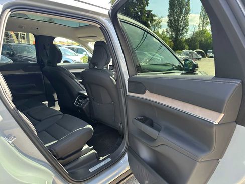 Used 2025 Volvo EX90 Plus w/ Protection Package Premier AWD/4WD image 13