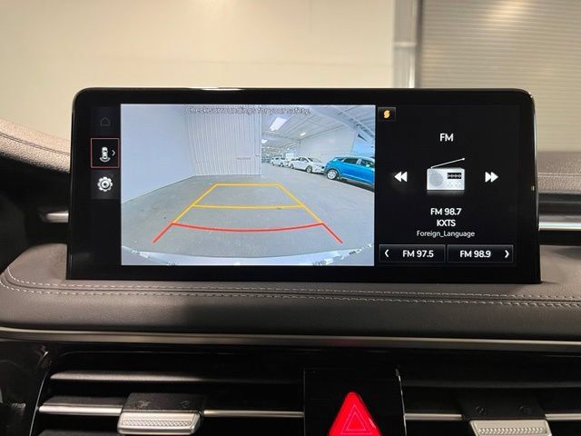 Used 2025 Genesis G70 2.5T RWD image 27