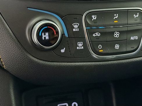 Used 2019 Chevrolet Equinox Premier image 22