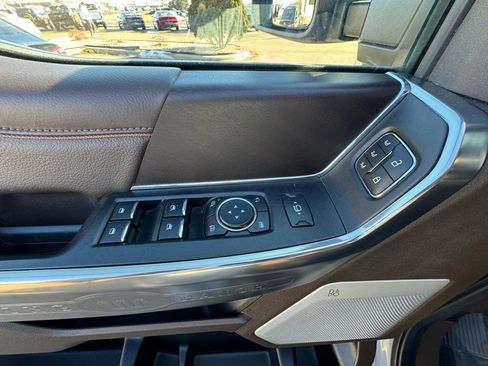 Used 2025 Ford F350 King Ranch image 18