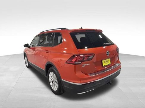 Used 2018 Volkswagen Tiguan SE AWD/4WD image 4