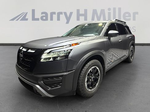Certified 2024 Nissan Pathfinder Rock Creek image 1