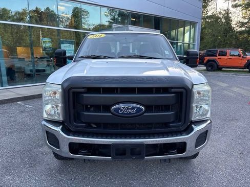 Used 2016 Ford F250 XL w/ Power Equipment Group AWD/4WD image 7
