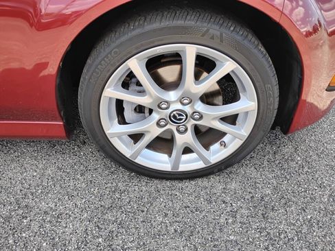 Used 2015 MAZDA MX-5 Miata Grand Touring RWD image 23
