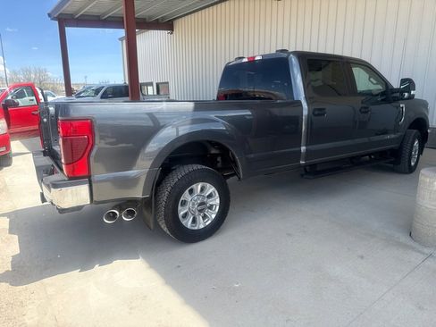 Used 2020 Ford F350 XLT AWD/4WD image 3