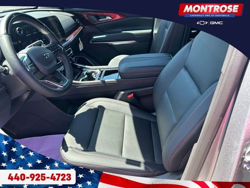New 2026 Chevrolet Traverse Z71 w/ Enhanced Driving Package AWD/4WD image 11