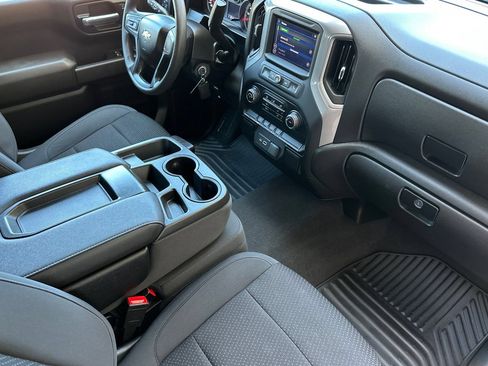 Used 2022 Chevrolet Silverado 1500 Custom w/ LPO, Dark Essentials Package AWD/4WD image 15
