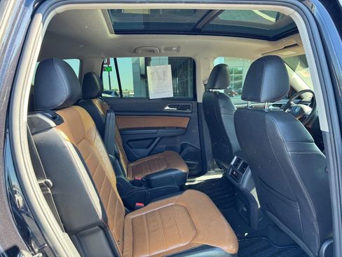 Used 2019 Volkswagen Atlas SEL Premium AWD/4WD image 10
