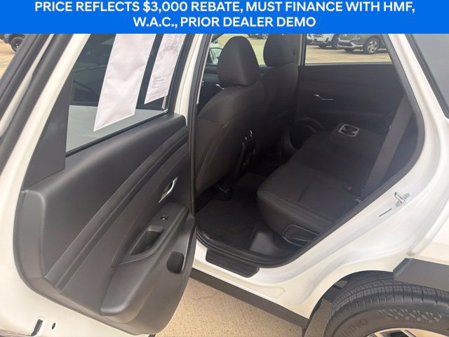 Used 2026 Hyundai Tucson SEL FWD image 16