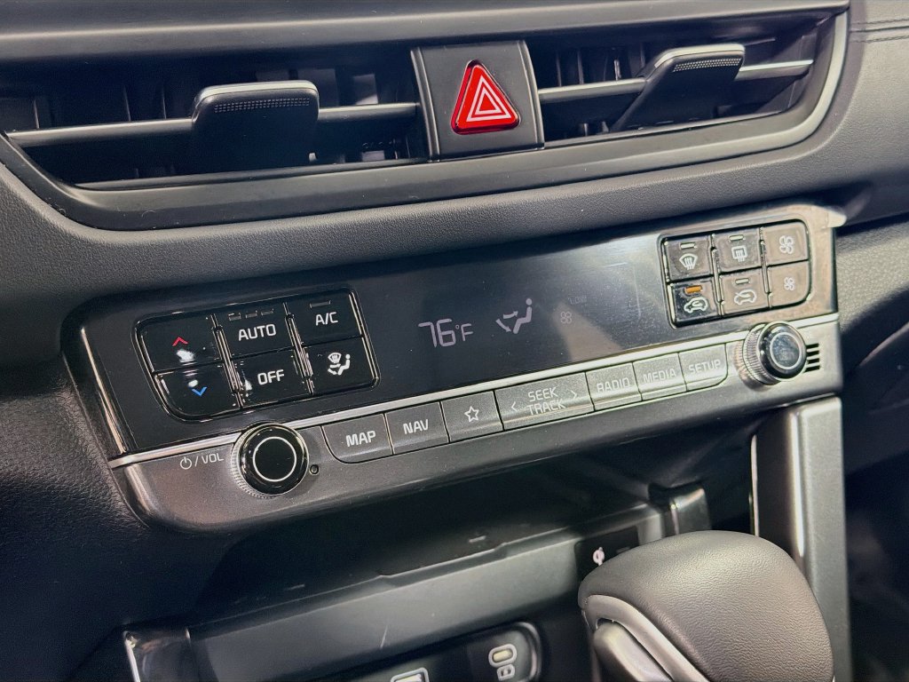 Used 2024 Kia Seltos SX w/ SX Sunroof Package AWD/4WD image 17