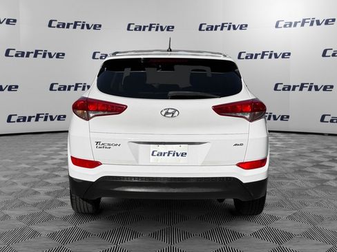 Used 2018 Hyundai Tucson SE w/ Cargo Package AWD/4WD image 4