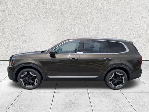 Used 2023 Kia Telluride S w/ S Sunroof Package AWD/4WD image 6
