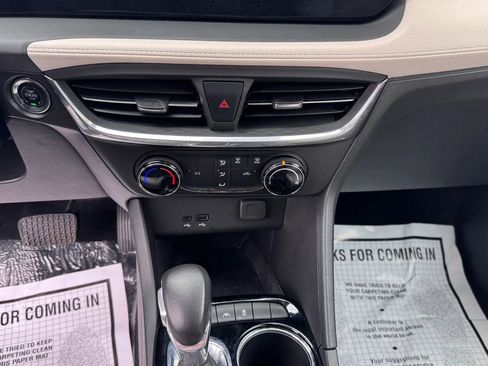 Used 2024 Buick Encore GX Preferred image 13