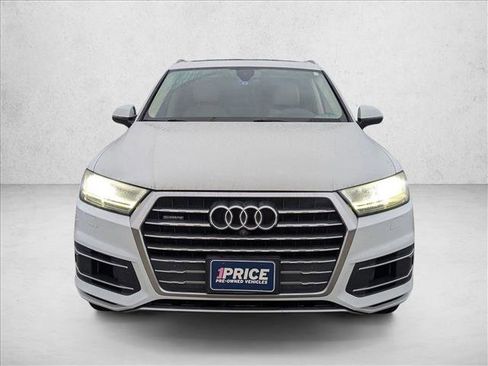 Used 2017 Audi Q7 3.0T Premium Plus image 2