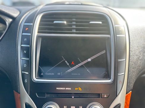 Used 2019 Lincoln Nautilus Reserve image 19