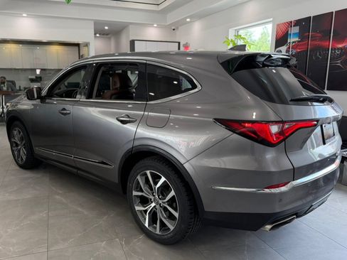 Used 2023 Acura MDX SH-AWD w/ Technology Package image 5