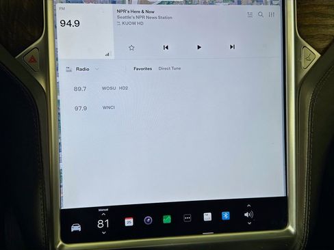 Used 2017 Tesla Model X 90D image 18