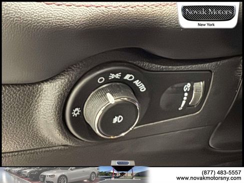 Used 2021 Dodge Durango R/T w/ Blacktop Package AWD/4WD image 15