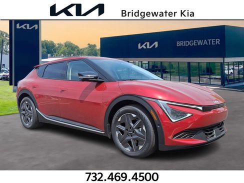 New 2025 Kia EV6 Light w/ Light LR Technology Package image 1