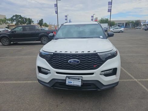 Used 2022 Ford Explorer ST w/ Equipment Group 401A AWD/4WD image 2