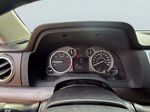 Used 2015 Toyota Tundra SR5 image 10