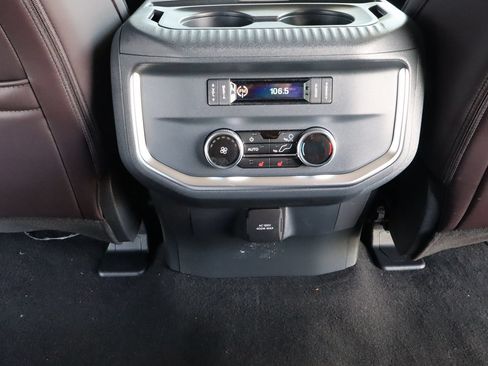 New 2027 Ford Expedition Platinum AWD/4WD image 34