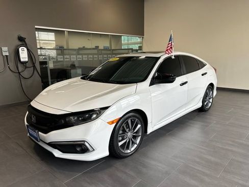 Used 2020 Honda Civic EX image 32
