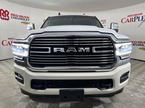 Used 2024 RAM 2500 Laramie w/ Safety Group AWD/4WD image 2