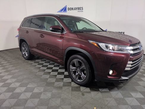 Used 2018 Toyota Highlander Limited Platinum AWD/4WD image 7
