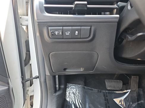 Used 2025 Hyundai Tucson SEL FWD image 25