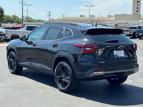 New 2026 Chevrolet Trax ACTIV w/ Driver Confidence Package FWD image 4