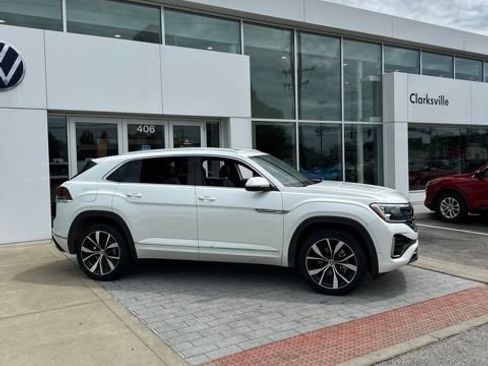 Certified 2025 Volkswagen Atlas Cross Sport SEL Premium R-Line AWD/4WD image 5