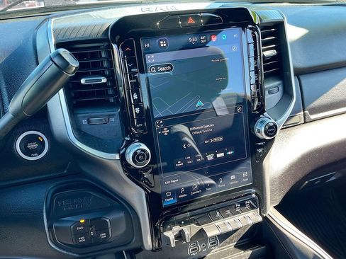 Used 2025 RAM 2500 Big Horn image 15