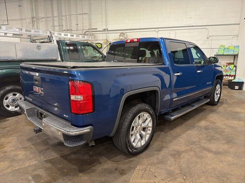 Used 2015 GMC Sierra 1500 SLT w/ SLT Crew Cab Value Package AWD/4WD image 4