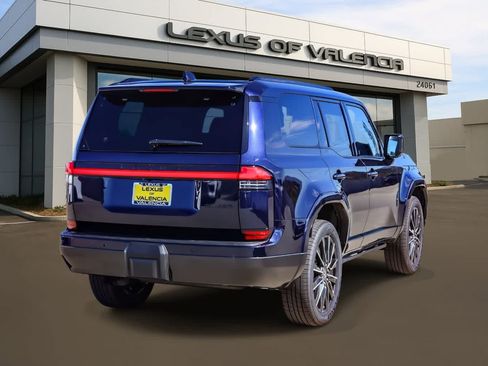 New 2026 Lexus GX 550 AWD/4WD image 4