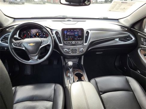 Used 2024 Chevrolet Malibu LT image 15