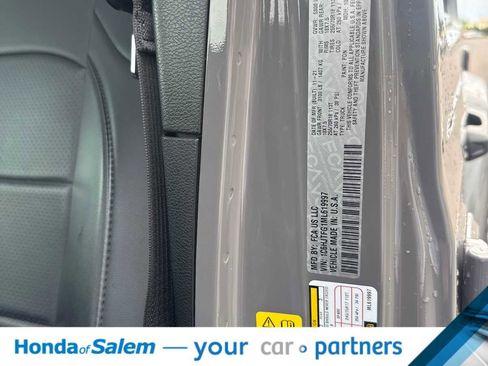 Used 2021 Jeep Gladiator Overland w/ Popular Equipment Package image 20