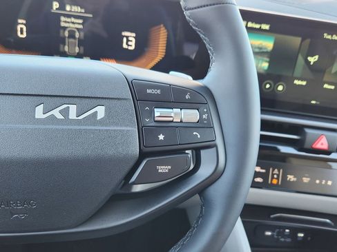 Certified 2026 Kia Sportage EX image 27