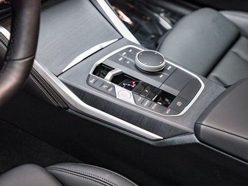 Used 2026 BMW 430i Coupe w/ M Sport Package RWD image 18