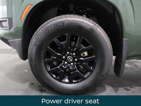 Certified 2026 Nissan Frontier SV w/ Tow Package AWD/4WD image 9