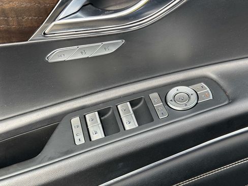 Used 2024 Genesis GV80 2.5T AWD/4WD image 22