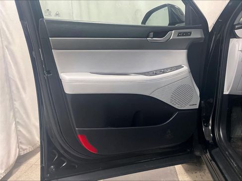 Used 2023 Hyundai Palisade SEL w/ Premium Package image 9