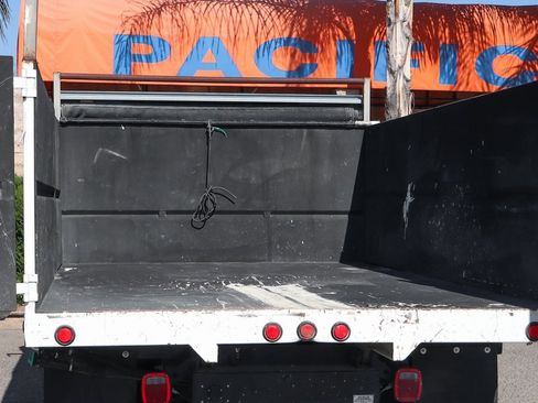 Used 2022 Ford F350 XL w/ Power Equipment Group image 12