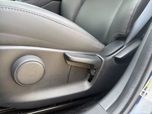 Used 2023 MAZDA CX-30 AWD 2.5 S w/ Select Package image 11