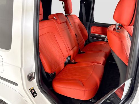Used 2026 Mercedes-Benz G 63 AMG 4MATIC image 30